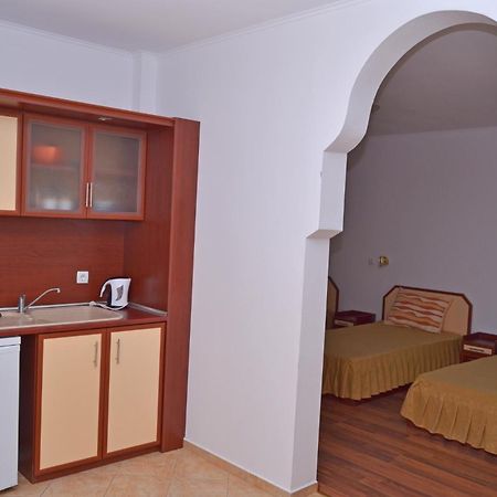 Svetlana Hotel Beala Cameră foto